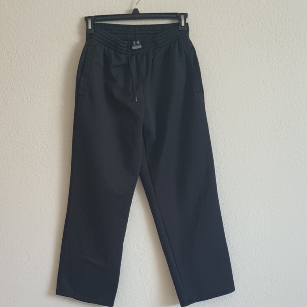 Under Armour Black Sweatpants for Ultimate Comfort